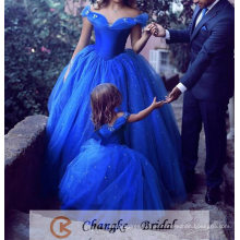 Sexy Quinceanera Kleider Royal Blue Pearl Off Schulter Ballkleid mit nach Maß Blumenmädchen Kleid Prom Party Gown